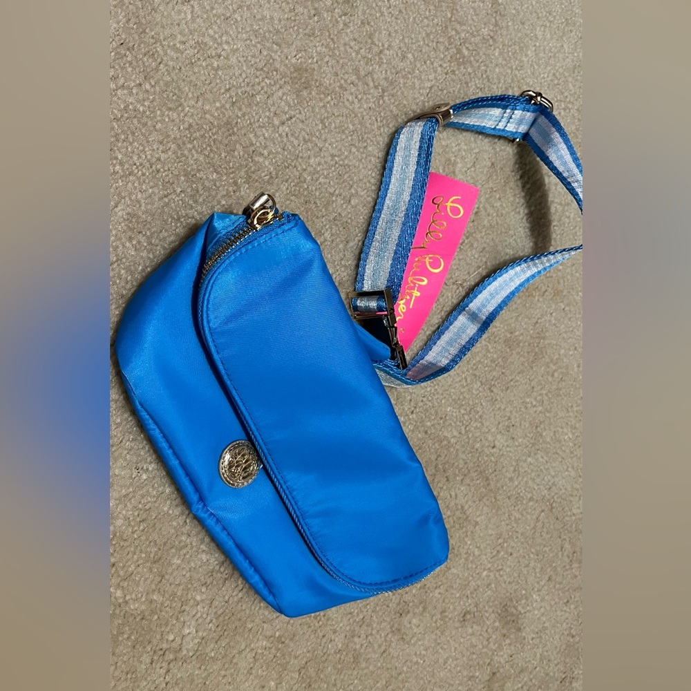 Lilly Pulitzer lunar blue belt bag